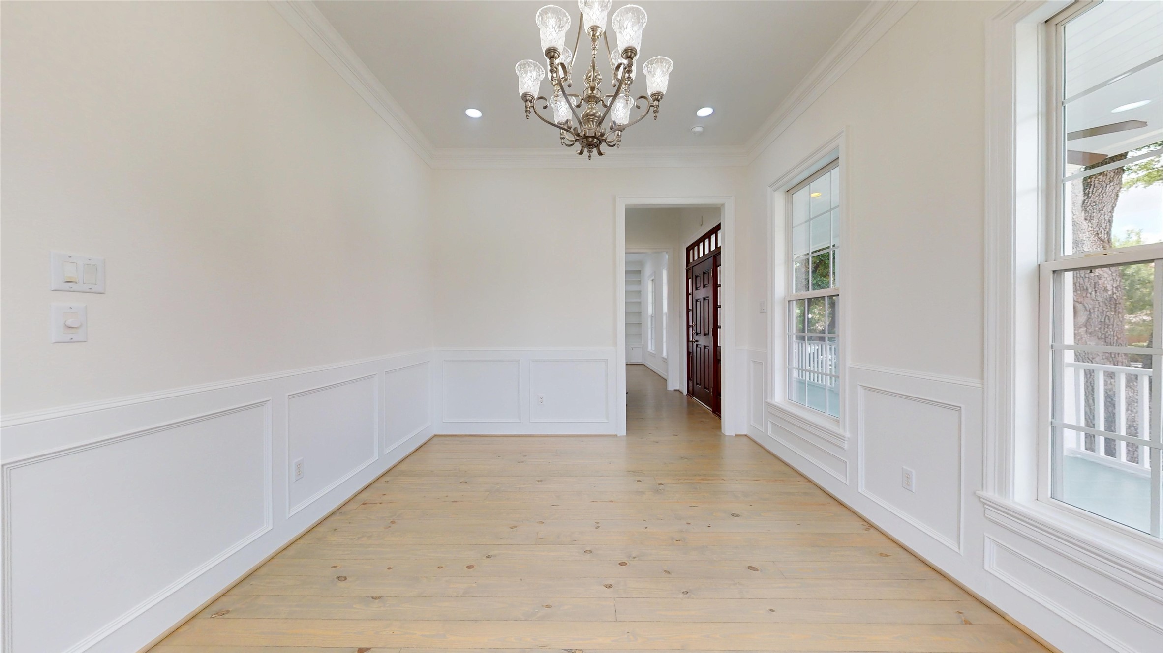 4050 Dumbarton Street Houston, TX 77025 - Photo 19 of 48 Formal Dining Room view.