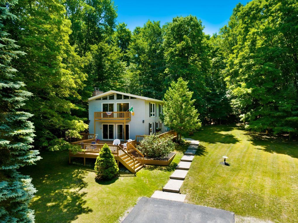 7066 Crystal Springs Road Bellaire, MI 49615 - Photo 4 of 23 Gallery Image 4