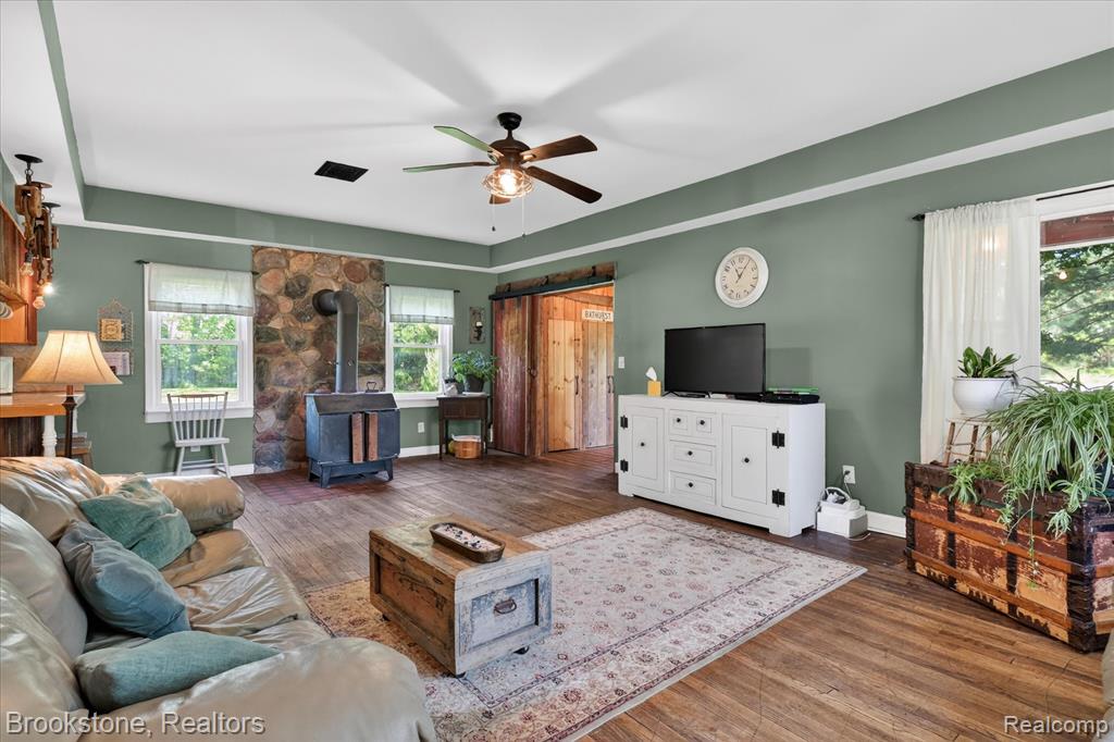 9455 Andersonville Road Clarkston, MI 48346 - Photo 10 of 80