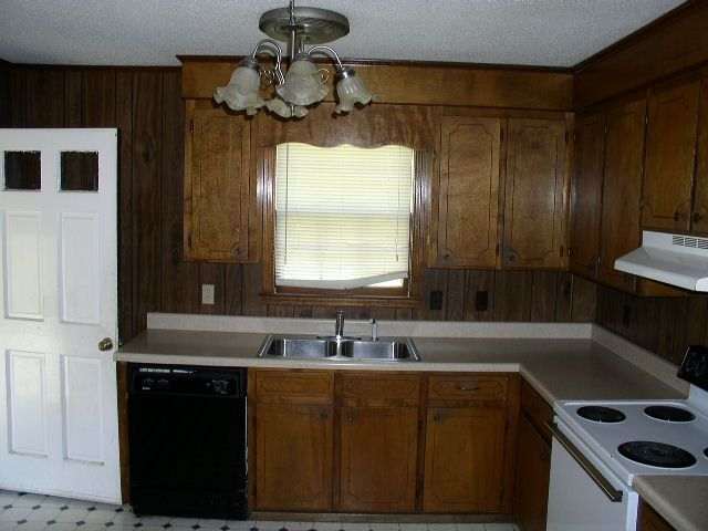 123 Sylvia Road Belton, SC 29627 - Photo 20 of 22