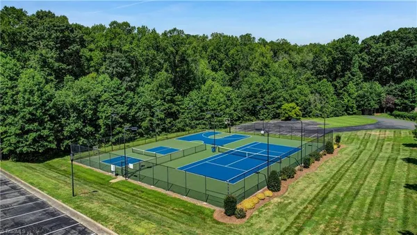 $779,000 | 1456 Bethan Drive, Summerfield, NC 27358