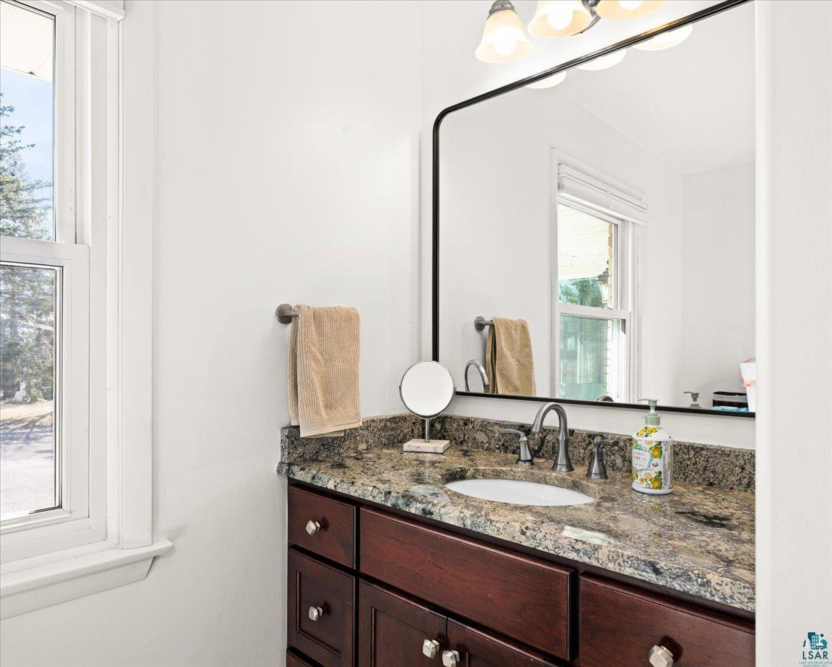 915 Northland Avenue Duluth, MN 55804 - Photo 19 of 36