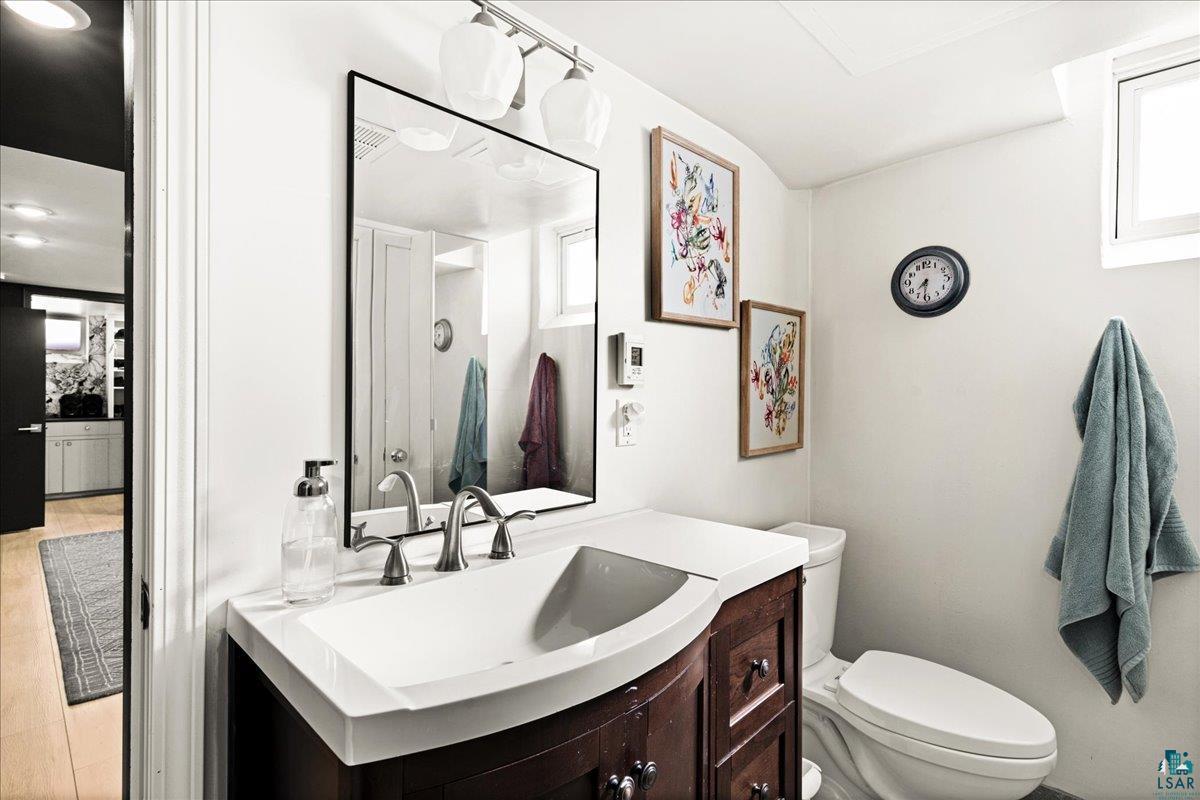 915 Northland Avenue Duluth, MN 55804 - Photo 26 of 36