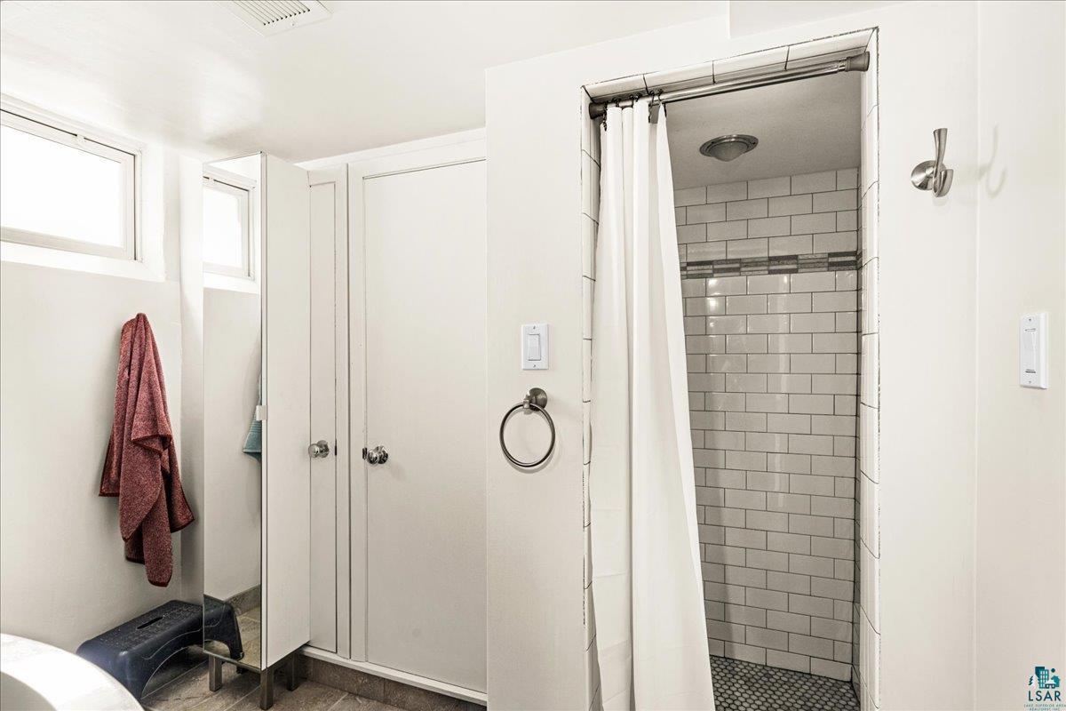 915 Northland Avenue Duluth, MN 55804 - Photo 27 of 36