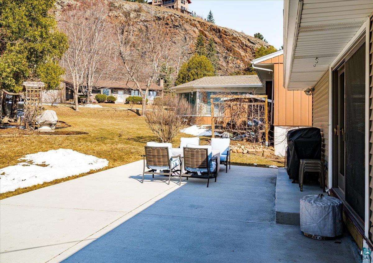 915 Northland Avenue Duluth, MN 55804 - Photo 30 of 36