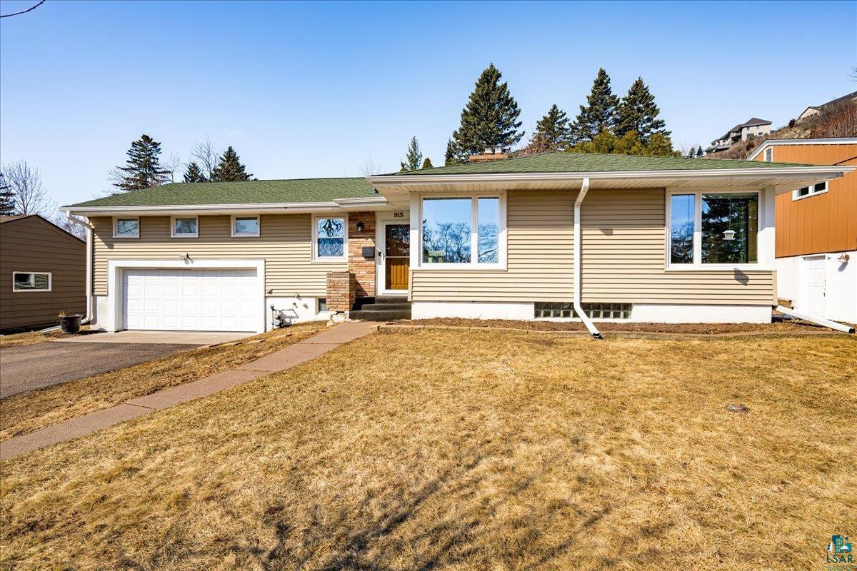 915 Northland Avenue Duluth, MN 55804 - Photo 3 of 36