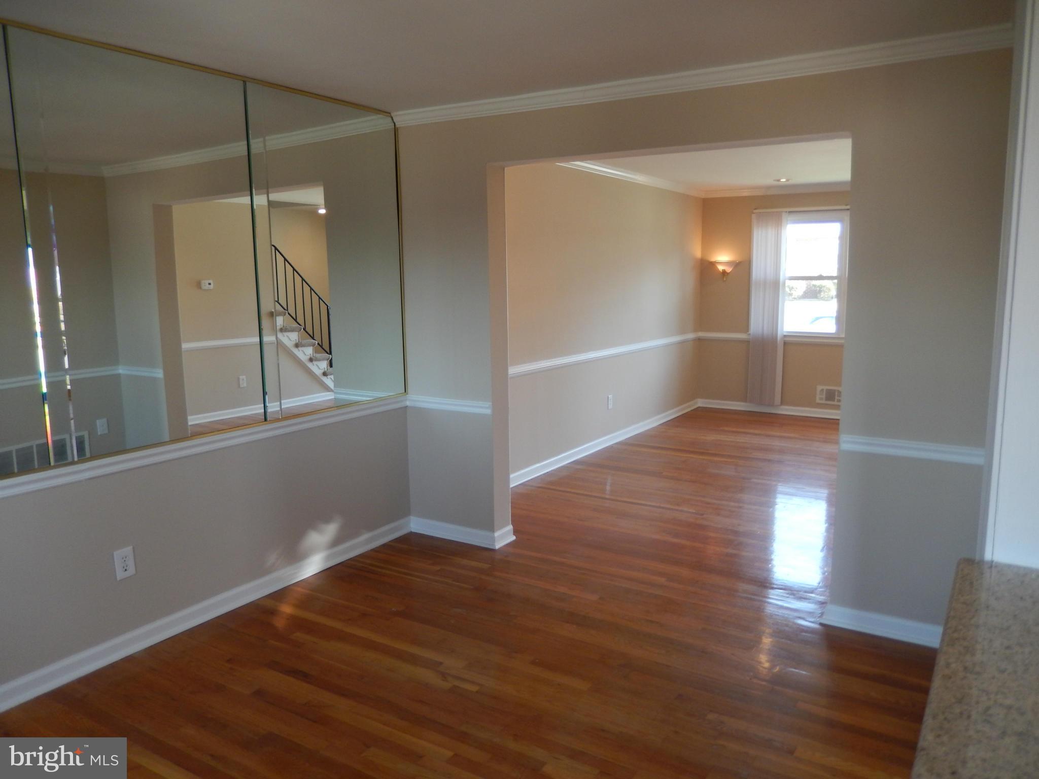 5680 Arnhem Road Baltimore, MD 21206 - Photo 15 of 30 Dining Room