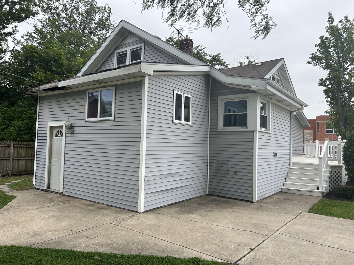 3673 Randolph Street Lansing, IL 60438 - Photo 5 of 22
