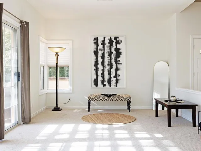 $1,135,000 | 5602 Roundtree Place, Westlake Village, CA 91362