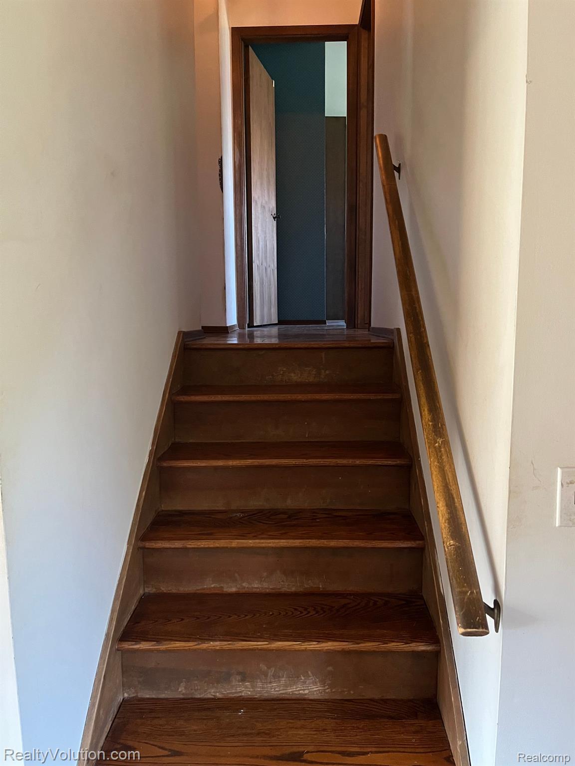 6252 Lyons Road Imlay City, MI 48444 - Photo 16 of 48 Gallery Image 16