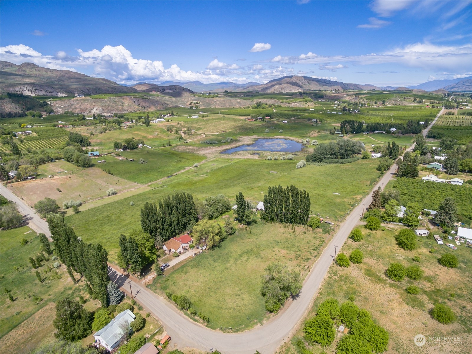 45 River Loop Road Tonasket, WA 98855 - Photo 2 of 38 Gallery Image 2