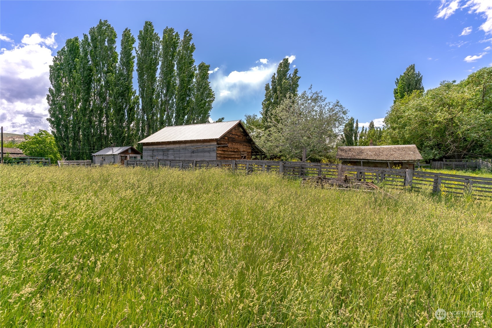 45 River Loop Road Tonasket, WA 98855 - Photo 34 of 38 Gallery Image 34