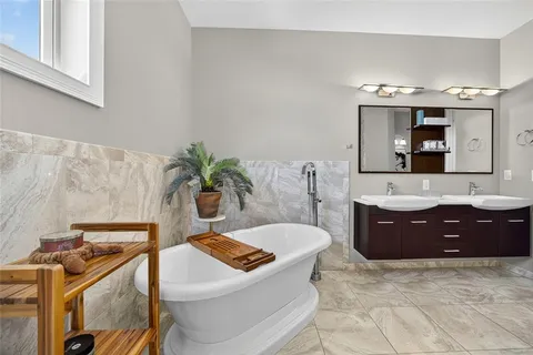 $1,999,000 | 44 Colony Point Drive, Punta Gorda, FL 33950