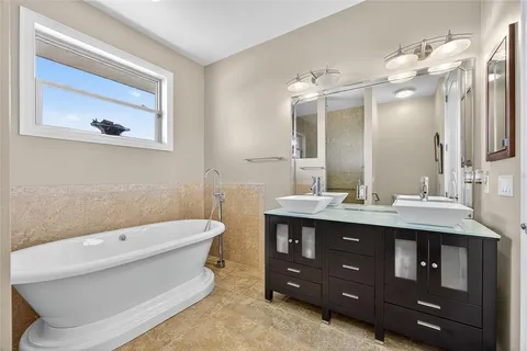 $1,999,000 | 44 Colony Point Drive, Punta Gorda, FL 33950