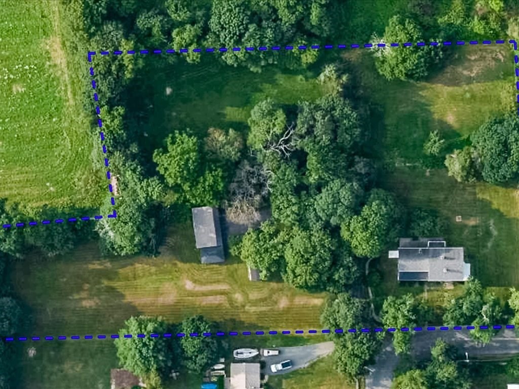 597 Pearse Road Swansea, MA 02777 - Photo 10 of 36 Gallery Image 10