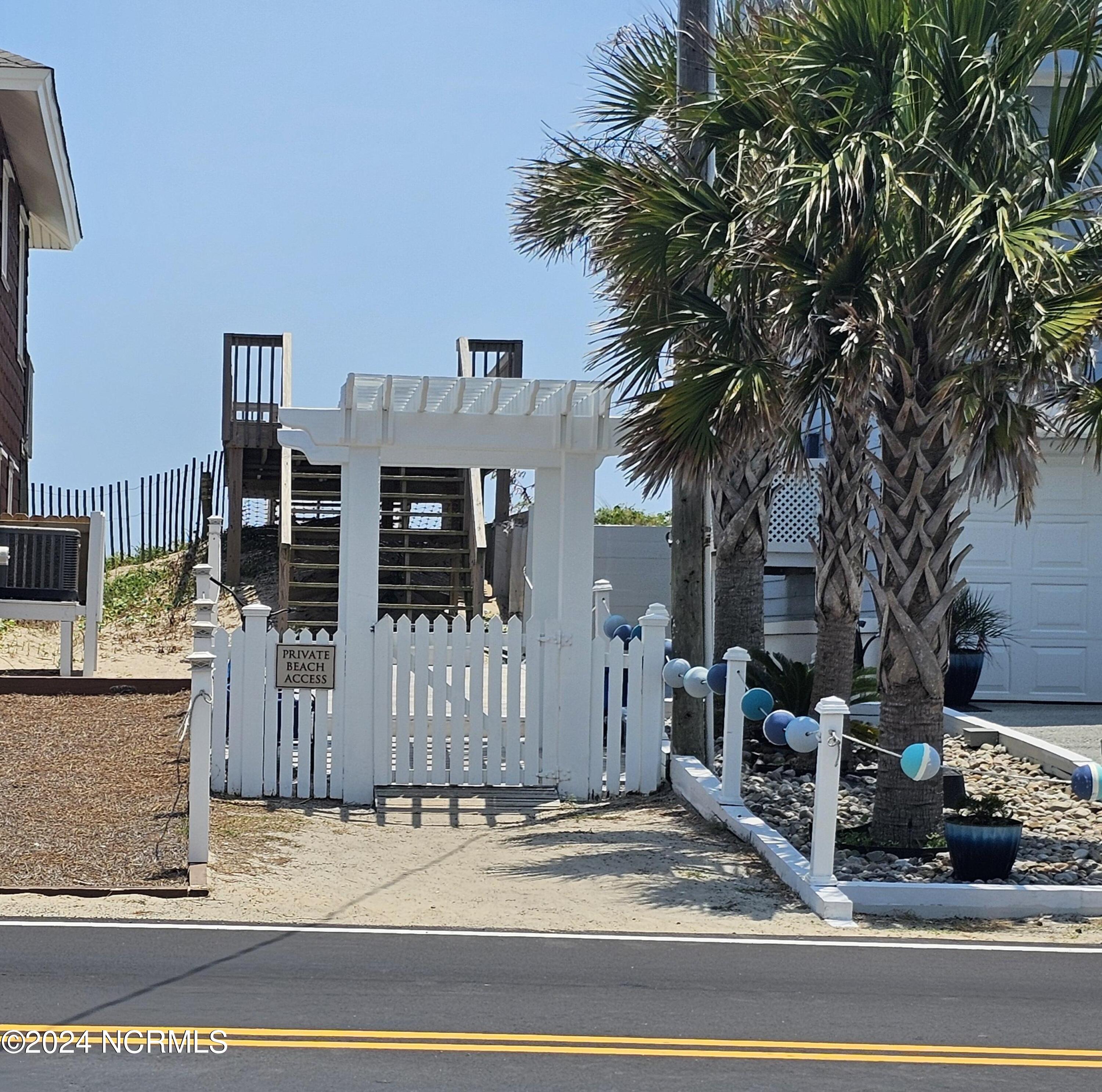 121 Atkinson Road Surf City, NC 28445 - Photo 65 of 70 Beach Entrance