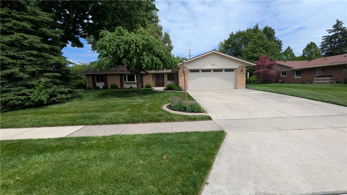 5686 Oak Valley Road Kettering, OH 45440 - Photo 2 of 41 Gallery Image 2