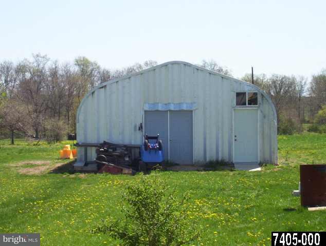 186 Updyke Road Littlestown, PA 17340 - Photo 2 of 4