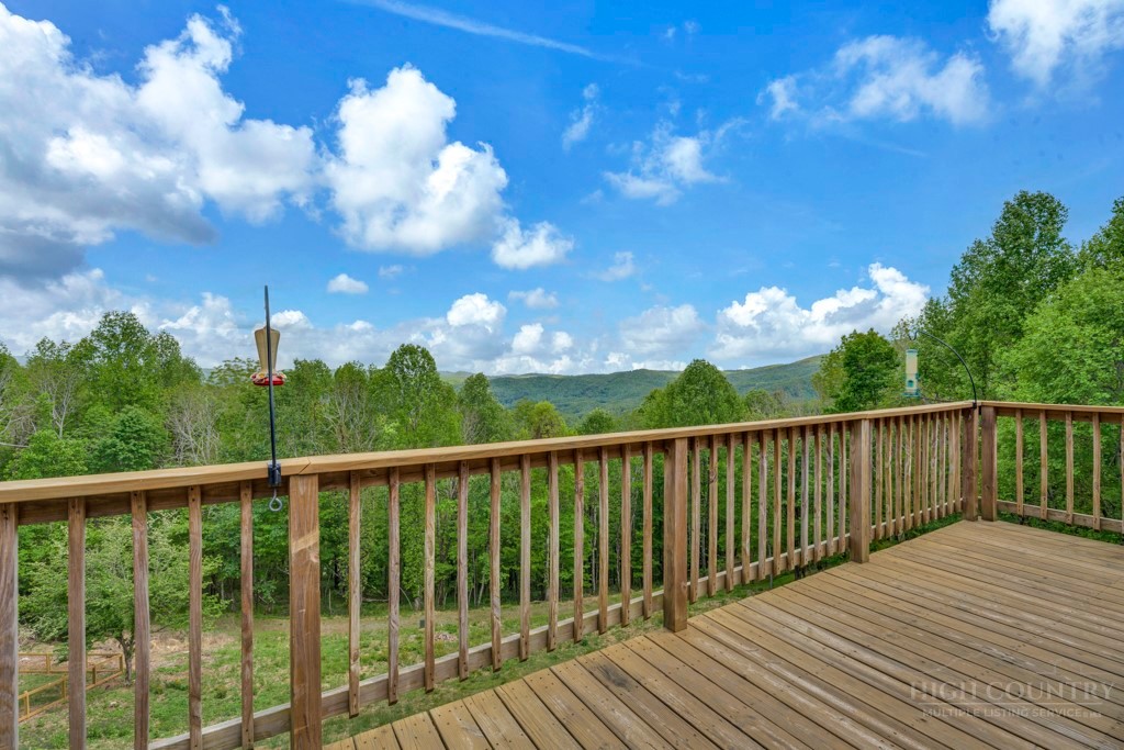 784 Alpine Drive Seven Devils, NC 28604 - Photo 17 of 50