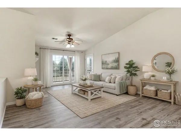 $408,000 | 1404 Whitehall Drive, Unit C, Longmont, CO 80504