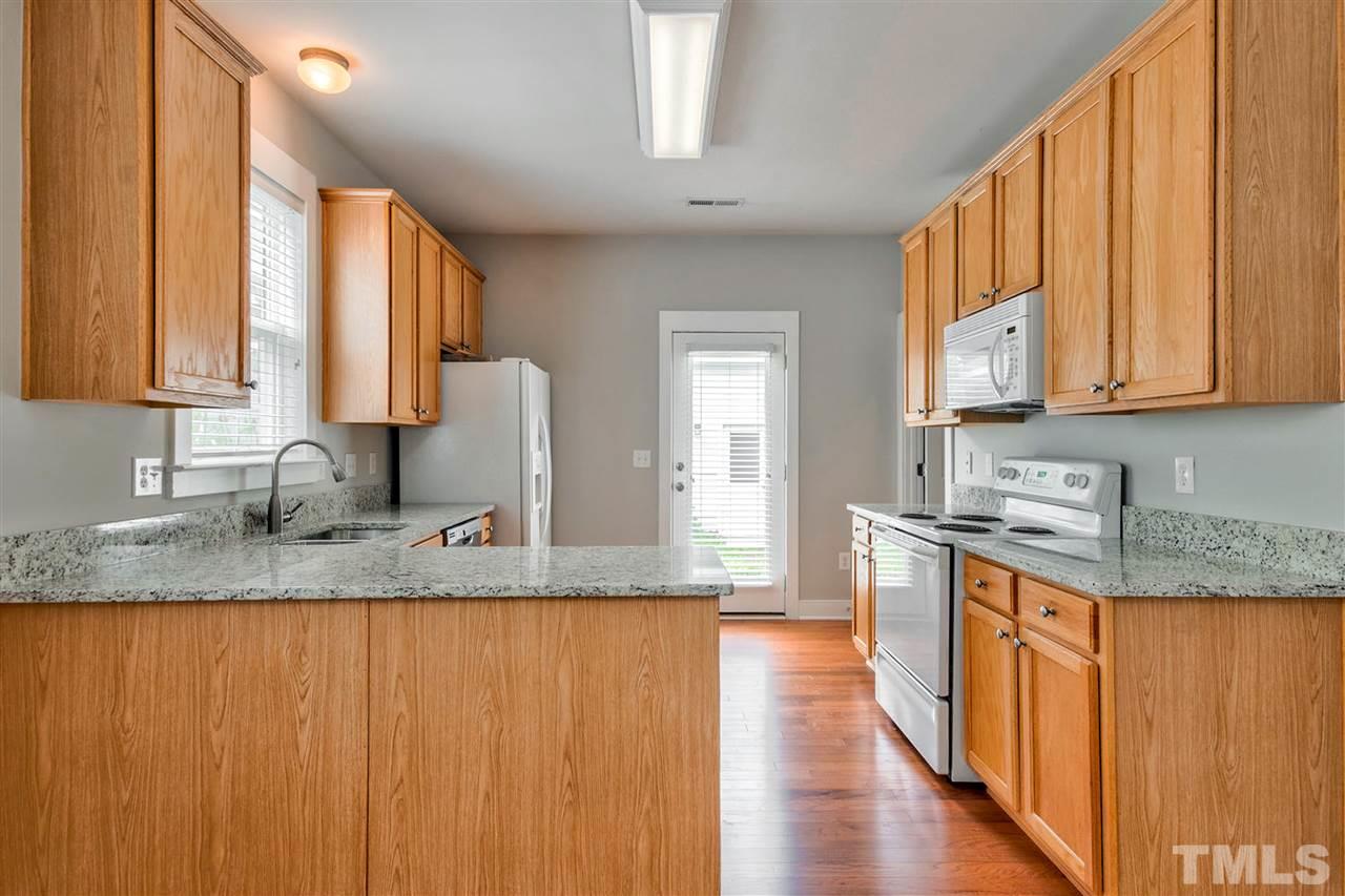 11007 Connally Lane Raleigh, NC 27614 - Photo 9 of 30 Gallery Image 9