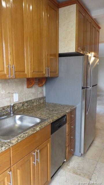 1910 North Surf Road, Unit 6 Hollywood, FL 33019 - Photo 6 of 35