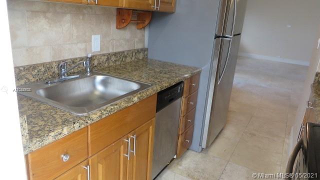 1910 North Surf Road, Unit 6 Hollywood, FL 33019 - Photo 7 of 35