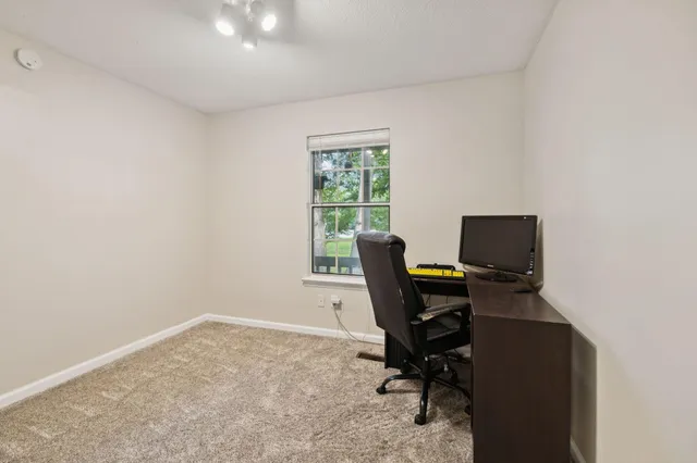 $330,000 | 1018 Ridgeway Avenue, Signal Mountain, TN 37377