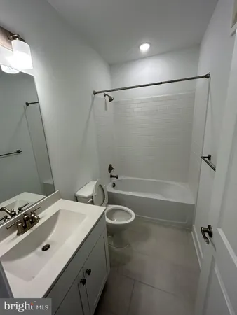 $3,700 | 2512 West Peninsula Drive, Baltimore, MD 21230