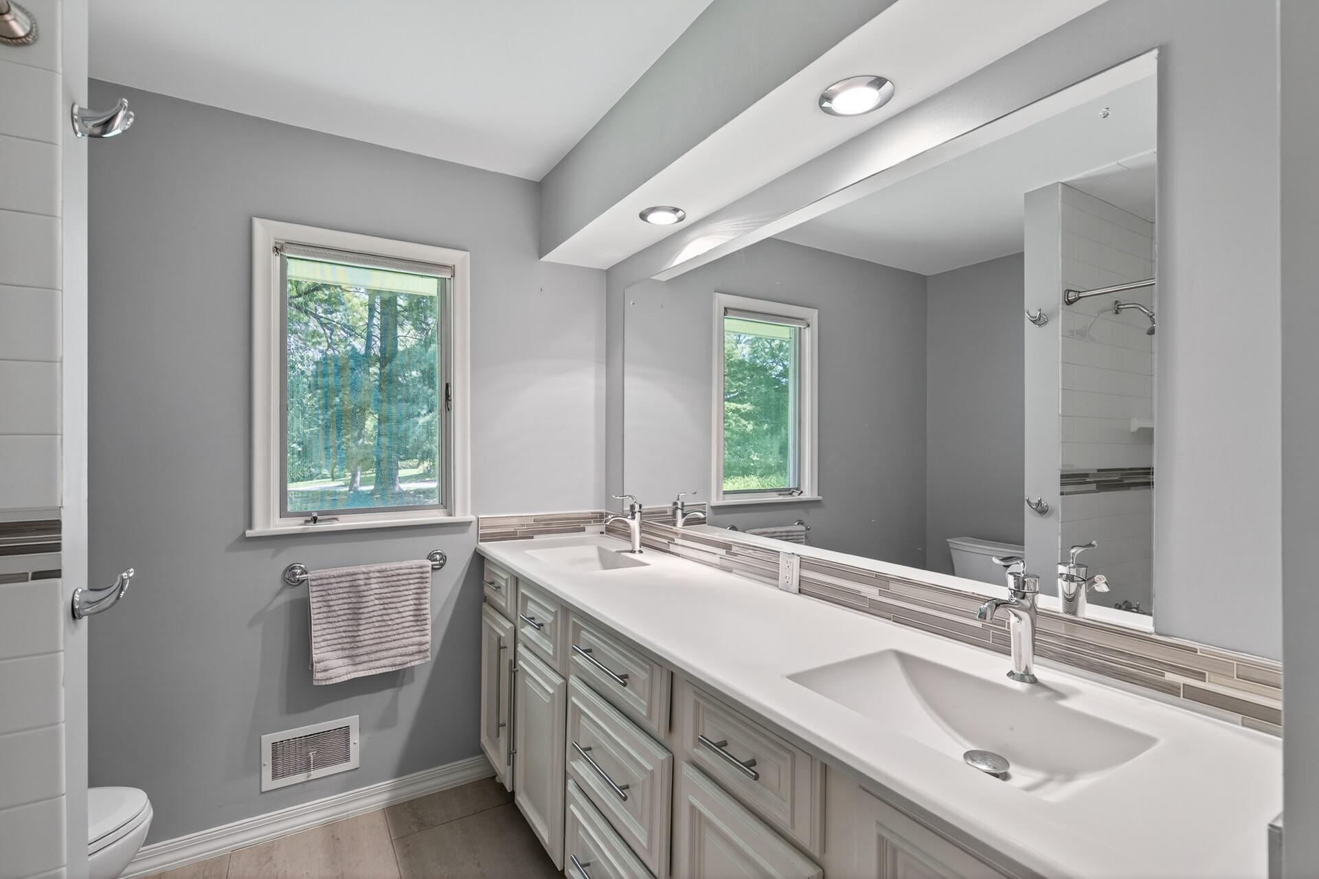 4730 Fairhills Road East Minnetonka, MN 55345 - Photo 27 of 49
