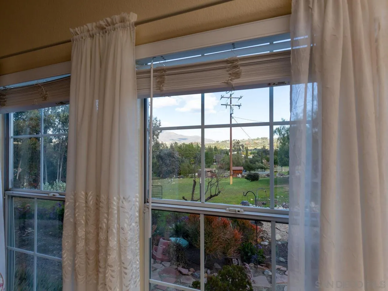 1732 Tavern Road Alpine, CA 91901 - Photo 49 of 60 a view of a room and window