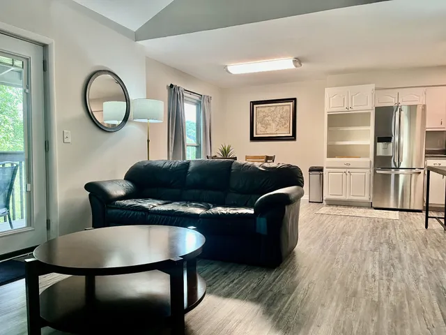 $1,650 | 212 Summit Ridge Drive, Nashville, TN 37215