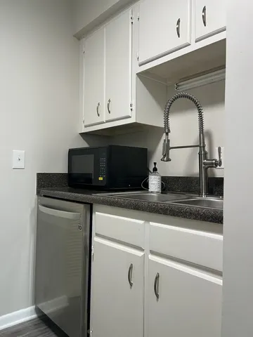 $1,650 | 212 Summit Ridge Drive, Nashville, TN 37215