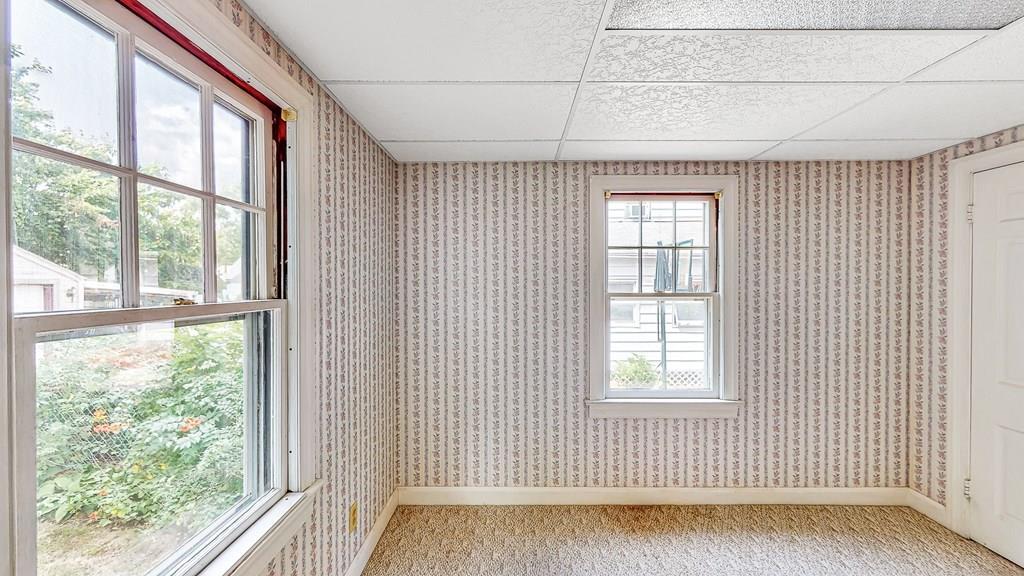 210 Windemere Street Springfield, MA 01104 - Photo 19 of 27 Gallery Image 19