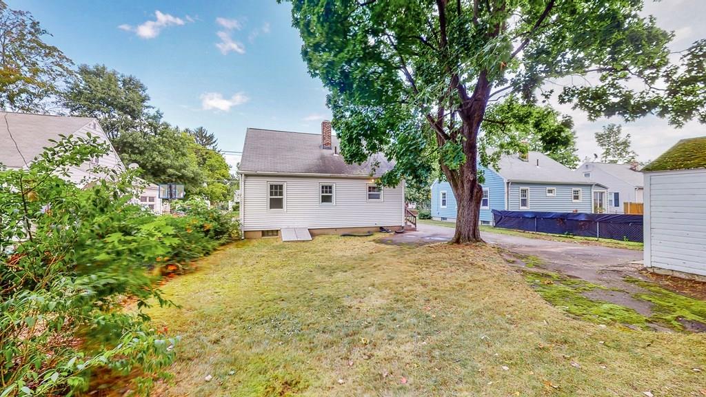 210 Windemere Street Springfield, MA 01104 - Photo 25 of 27 Gallery Image 25