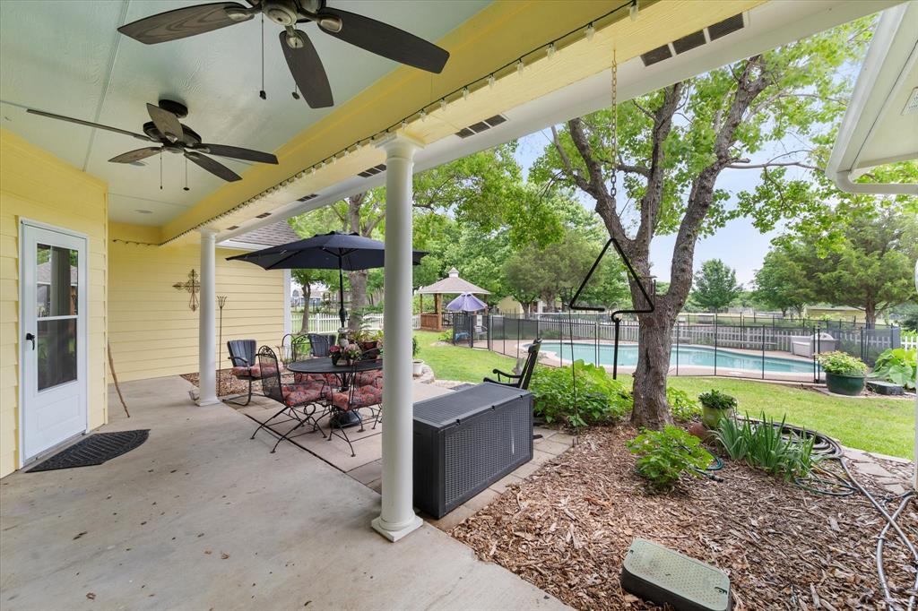801 Seeton Road Mansfield, TX 76063 - Photo 34 of 40 Gallery Image 34