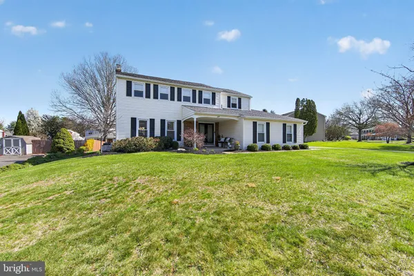 $730,000 | 60 Dogwood Drive, Phoenixville, PA 19460