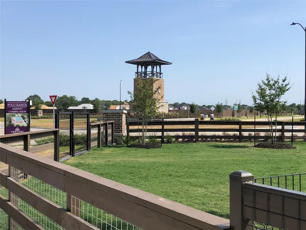 $2,300 | 8319 Divot Trace, Fulshear, TX 77441