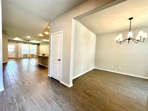 $2,300 | 8319 Divot Trace, Fulshear, TX 77441