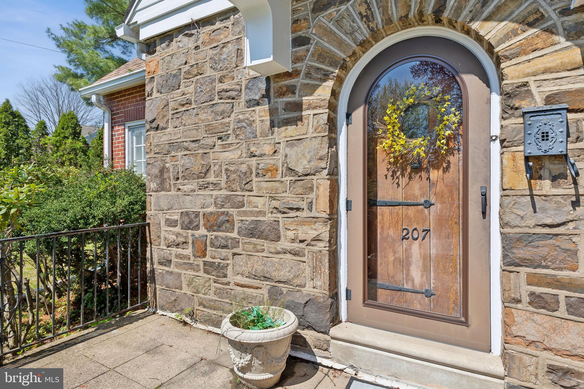 Exterior Front