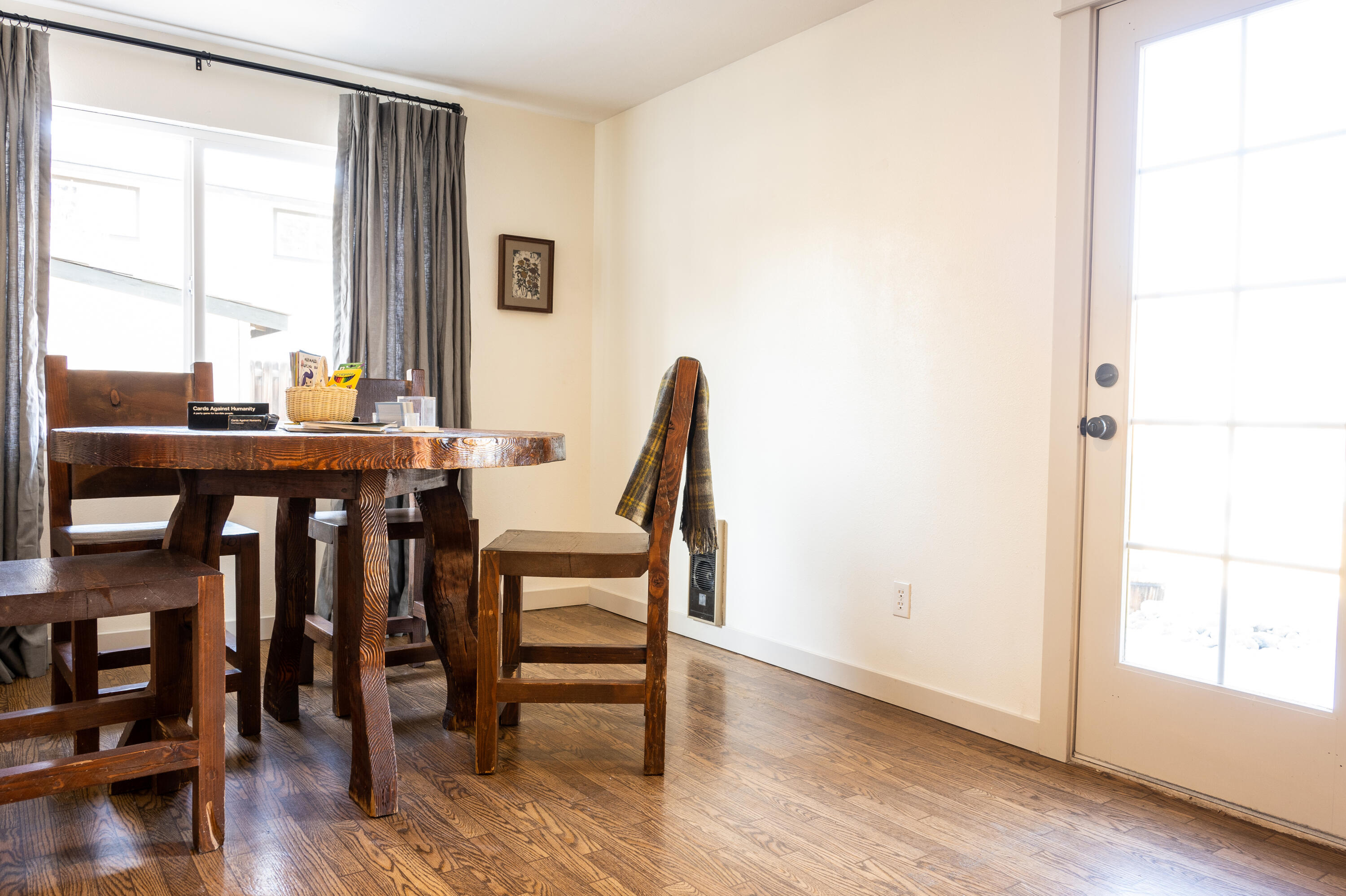 21360 Keyte Road Bend, OR 97701 - Photo 10 of 20 Dining Area