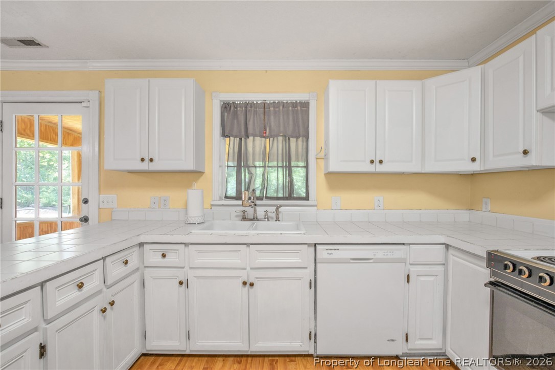 157 Flat Rock Road Aberdeen, NC 28315 - Photo 17 of 36 Gallery Image 17