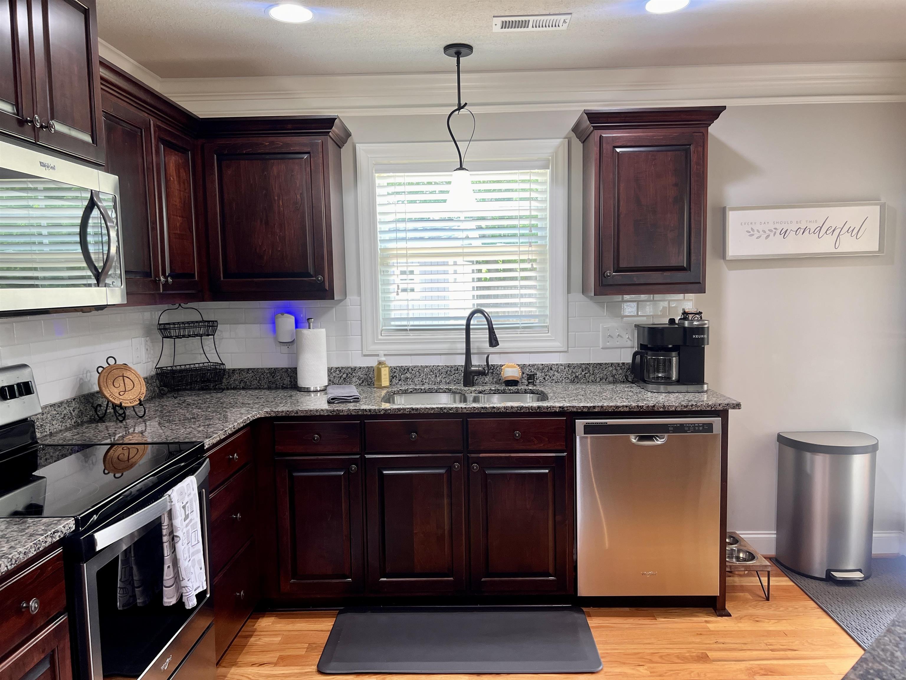 111 Barbara Avenue Gaffney, SC 29341 - Photo 11 of 48