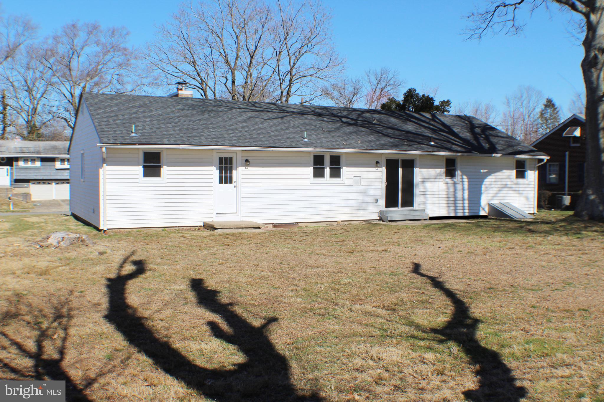 27 Cranbrook Road Hamilton, NJ 08690 - Photo 15 of 17