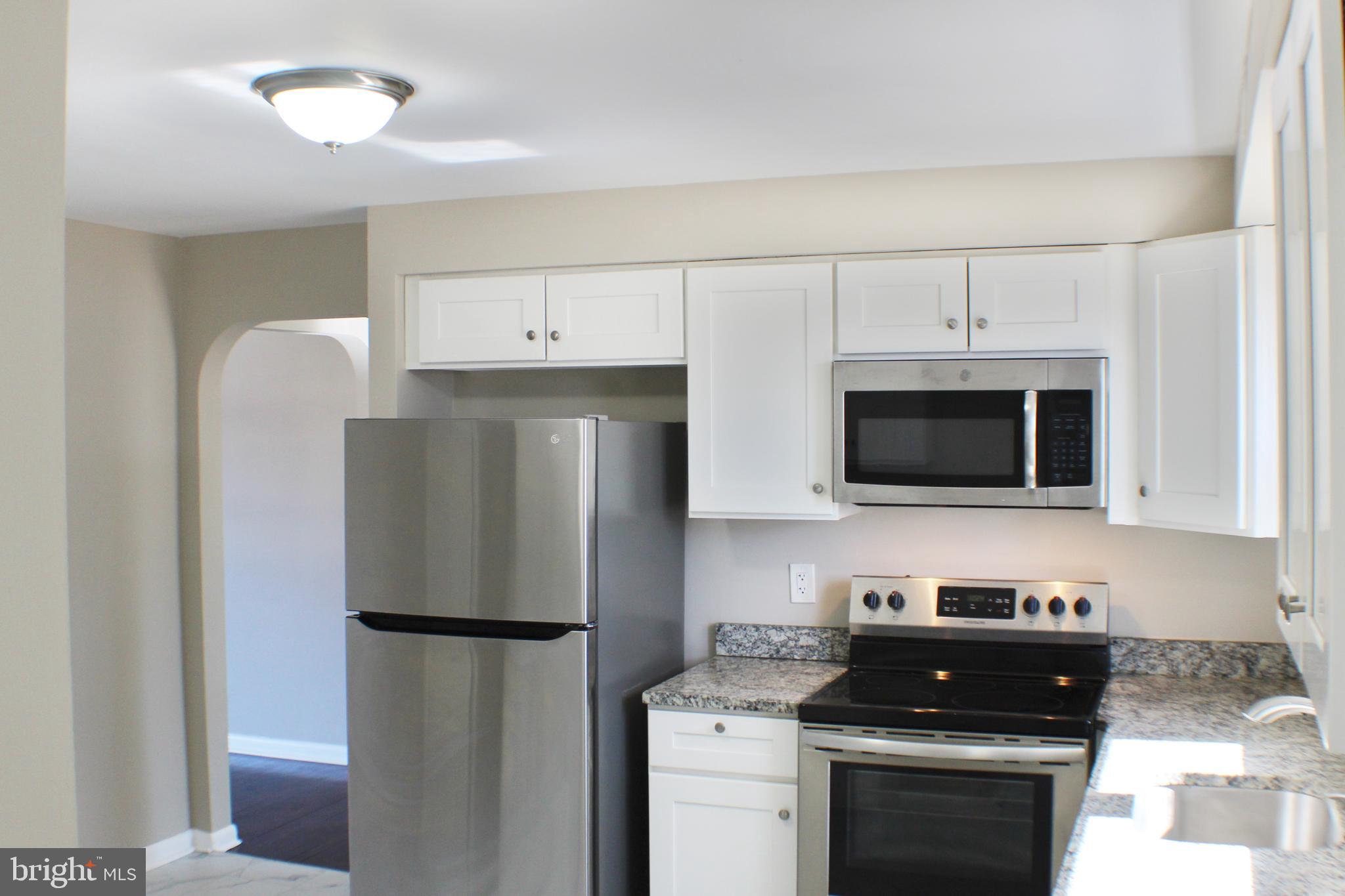 27 Cranbrook Road Hamilton, NJ 08690 - Photo 7 of 17