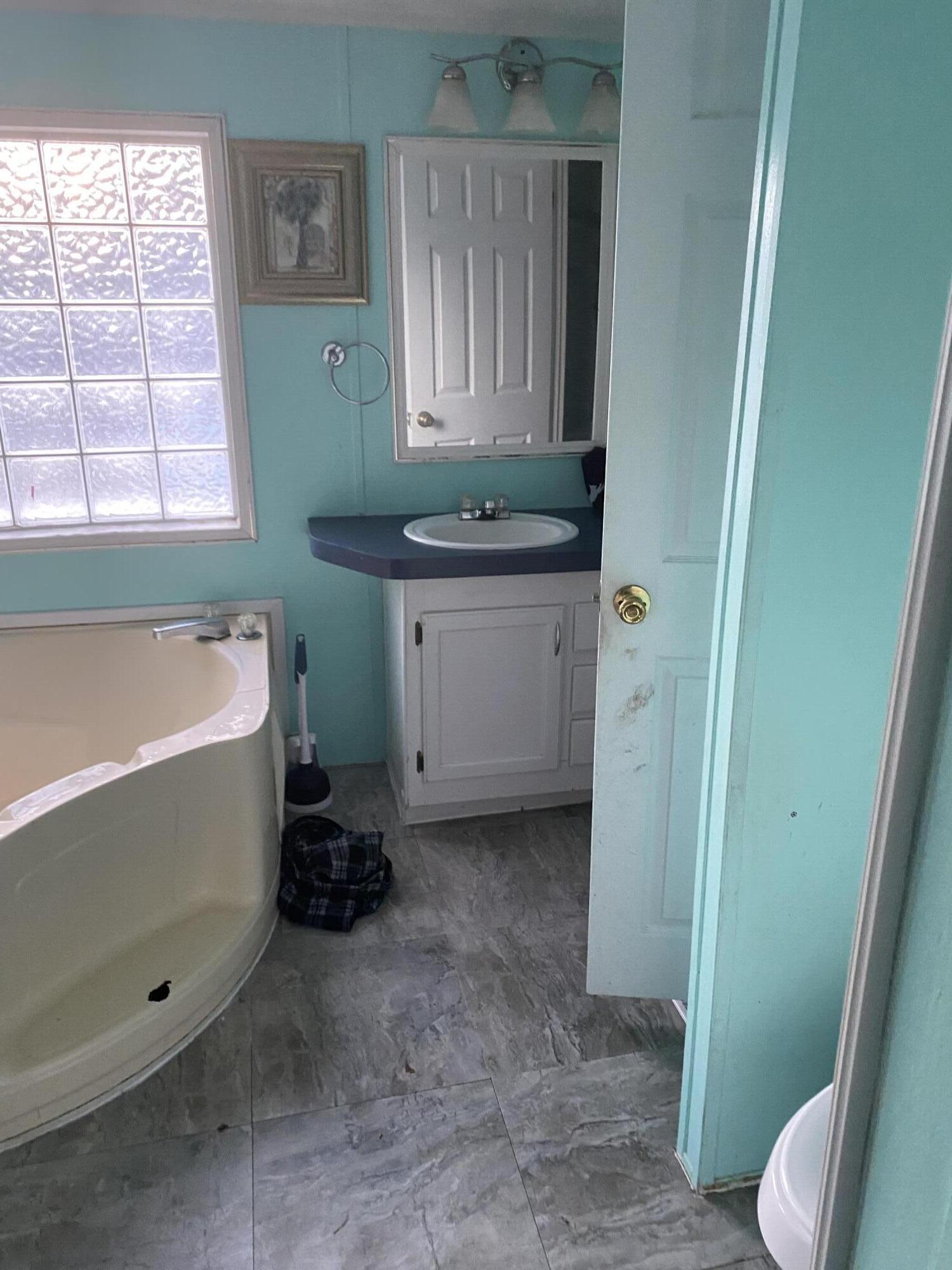 259 Opal Lane Neeses, SC 29107 - Photo 6 of 9 IMG_9909