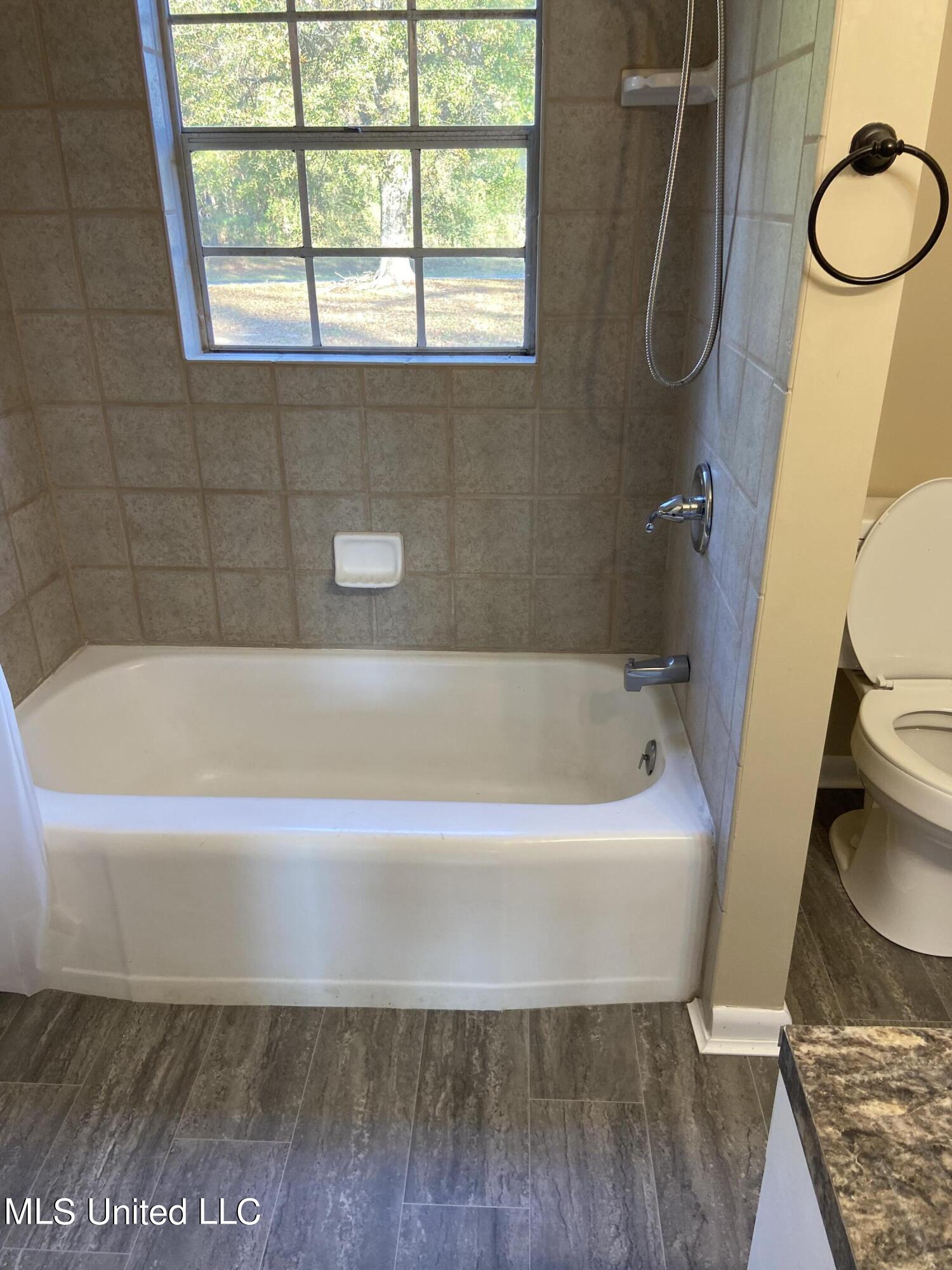 12090 Newton County Martin Road Collinsville, MS 39325 - Photo 14 of 22 IMG_3873