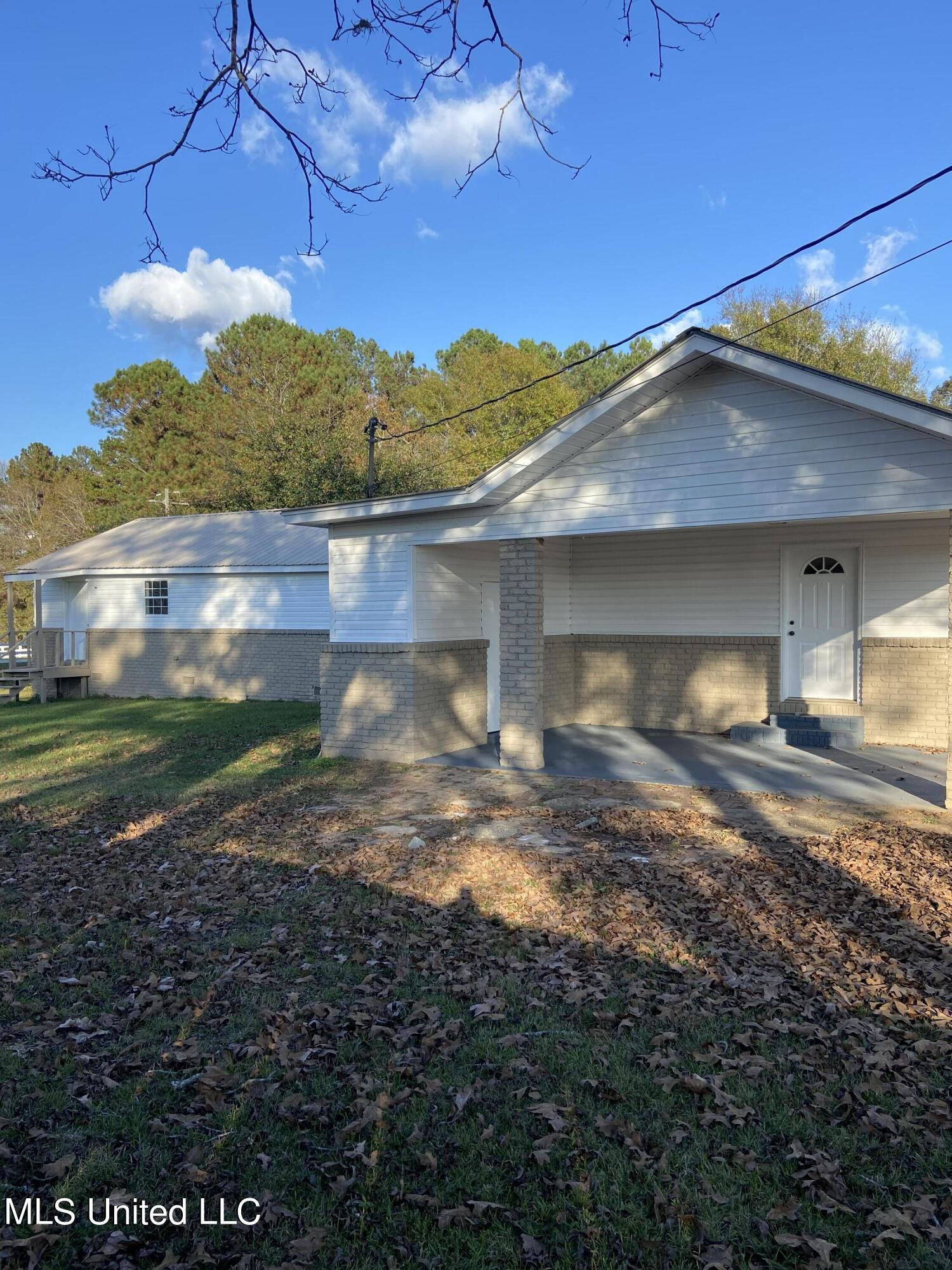 12090 Newton County Martin Road Collinsville, MS 39325 - Photo 21 of 22 IMG_3862