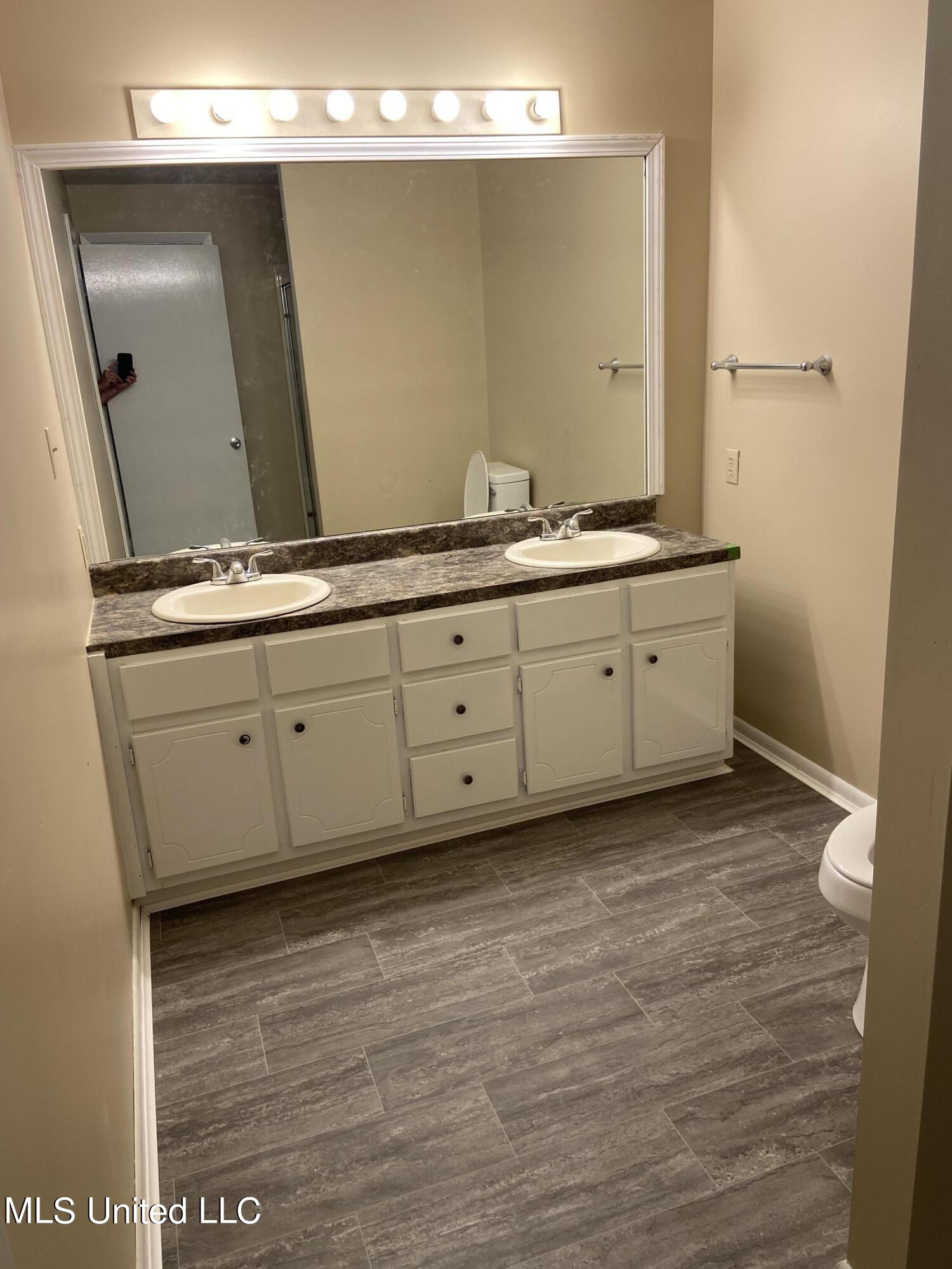 12090 Newton County Martin Road Collinsville, MS 39325 - Photo 9 of 22 IMG_3875