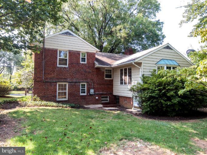 6007 Walton Road Bethesda, MD 20817 - Photo 14 of 28 Exterior (Rear)